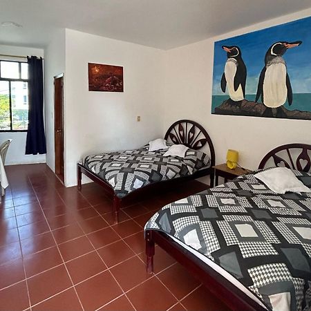 Hotel Isla Del Descanso Puerto Villamil Ngoại thất bức ảnh