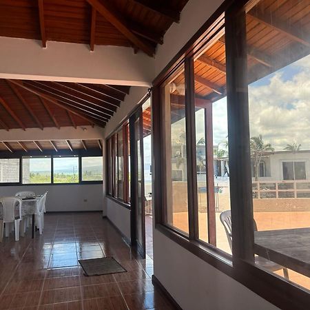 Hotel Isla Del Descanso Puerto Villamil Ngoại thất bức ảnh