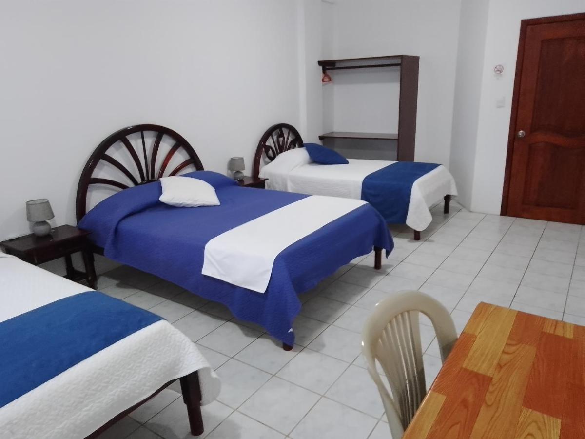 Hotel Isla Del Descanso Puerto Villamil Ngoại thất bức ảnh