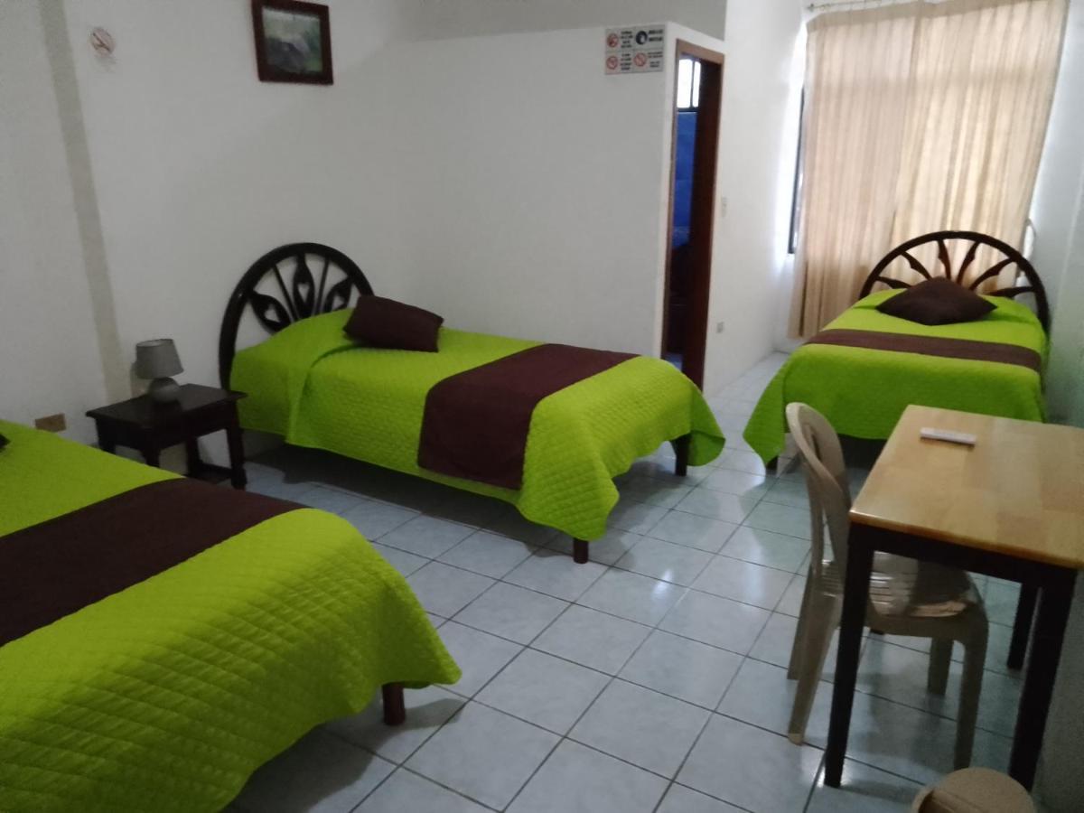 Hotel Isla Del Descanso Puerto Villamil Ngoại thất bức ảnh