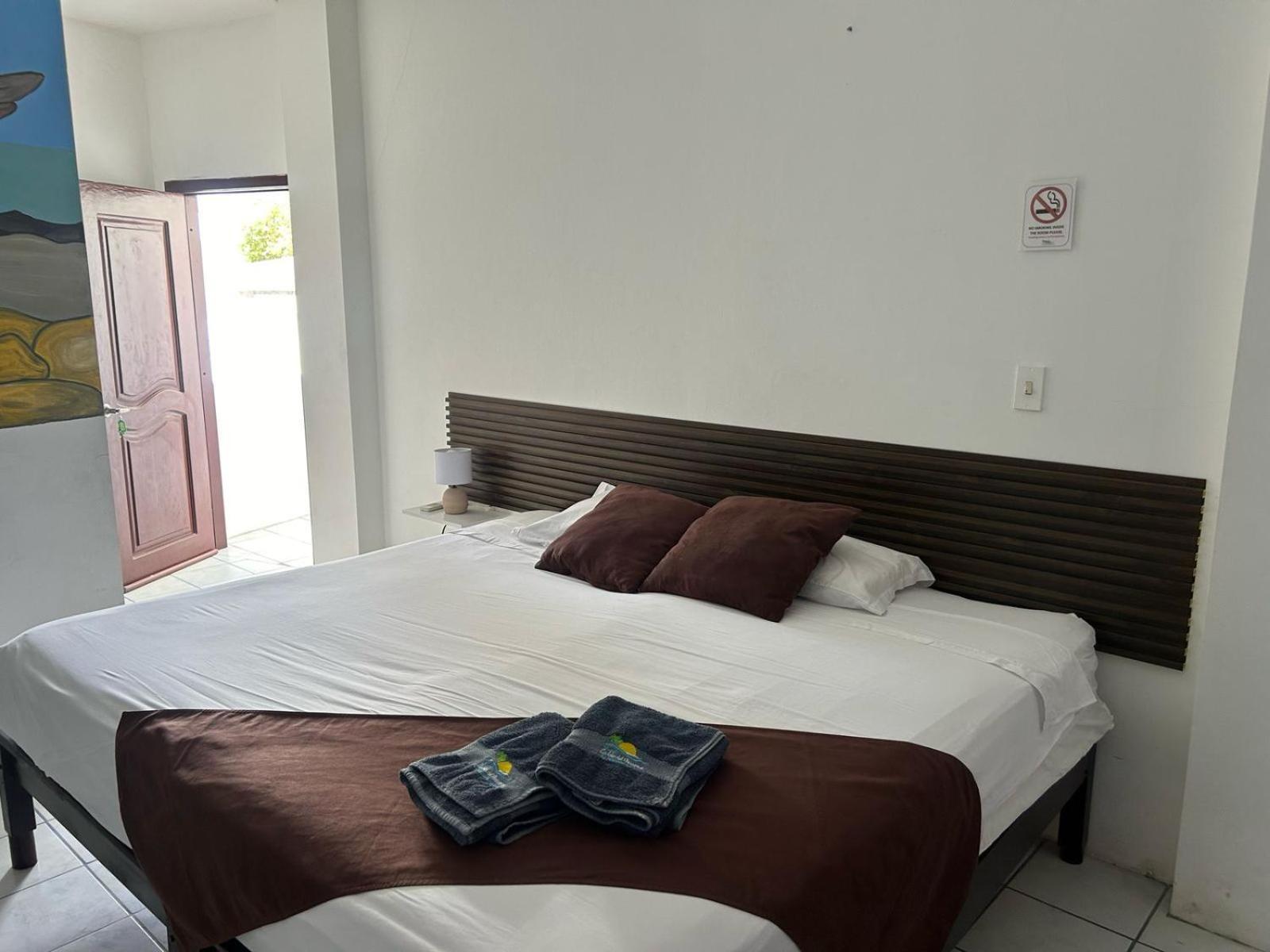 Hotel Isla Del Descanso Puerto Villamil Phòng bức ảnh